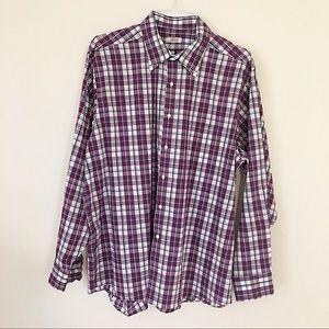 IZOD Men’s Classic Fit Stretch Long Sleeve Button Down Collared Dress Shirt